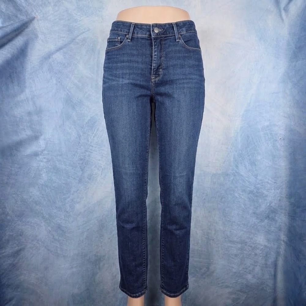 Signature by Levi Strauss Totally Shaping Straight Jeans Dark Wash Size 14L